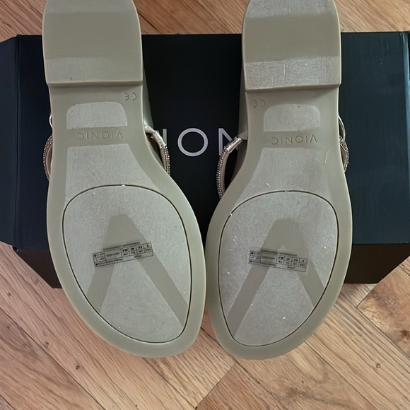 VIONIC Bling Sandel - NIB - Picture 5 of 6